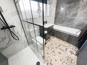 Photo 4- click for photo gallery